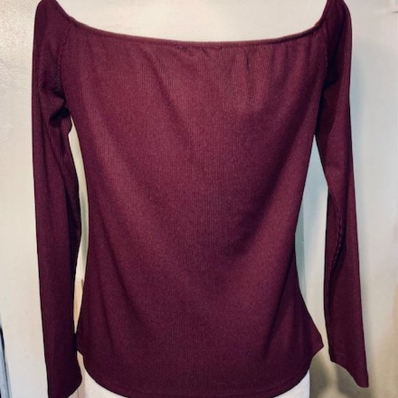 Set of 2 Cherry Color Tops by CHARLOTTE RUSSE - Picture 6 of 11
